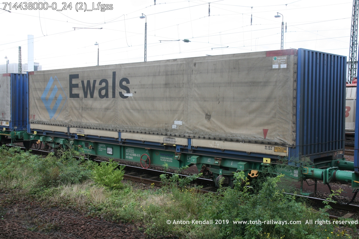 714438000-0_24 (2)_Lfgss.JPG